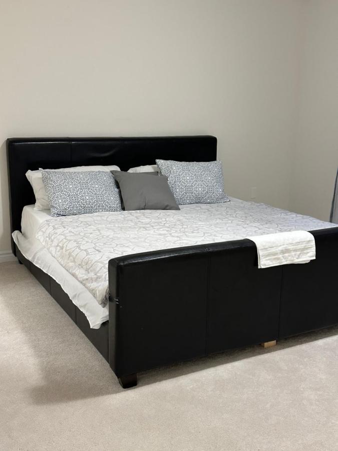 Holiday home 4 Bedrooms New House Sleep 12 Fury Friends Welcome *
